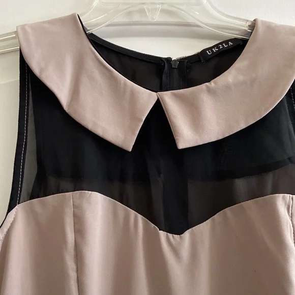 Cute pleated dress with sweetheart neckline size M - Picture 3 of 7